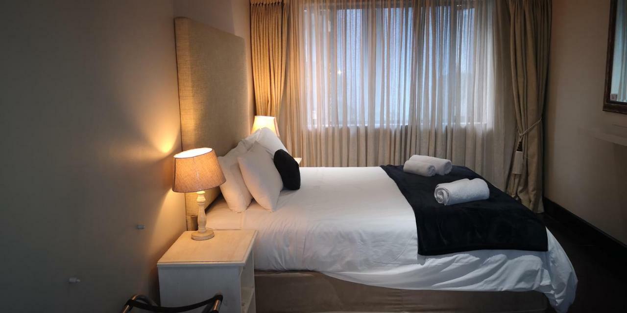 21 Kingfisher Guesthouse Γιοχάνεσμπουργκ Εξωτερικό φωτογραφία